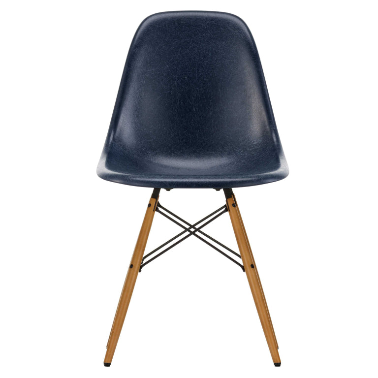 Vitra Eames DSW Fiberglass chair yellowish maple