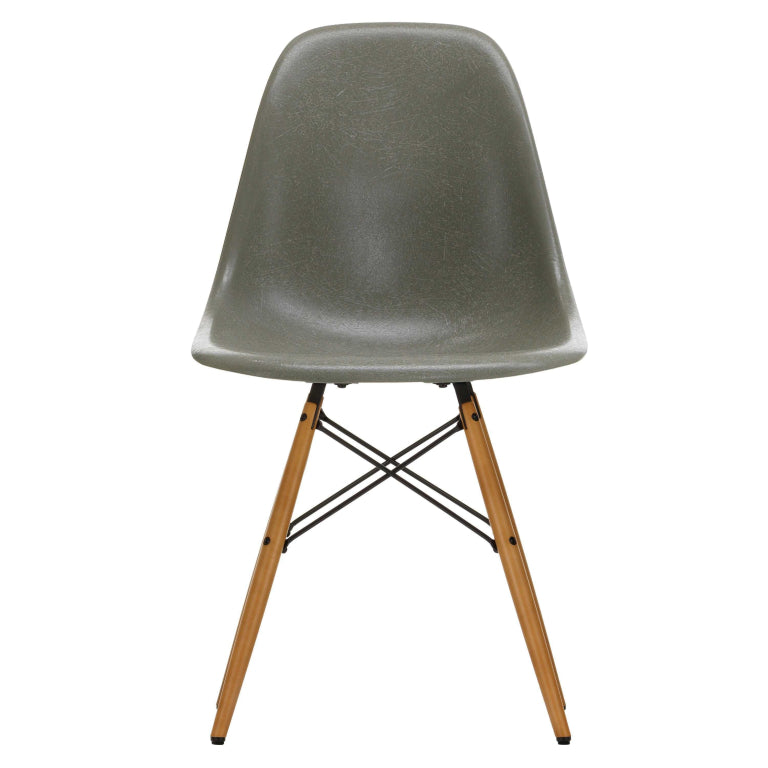 Vitra Eames DSW Fiberglass chair yellowish maple