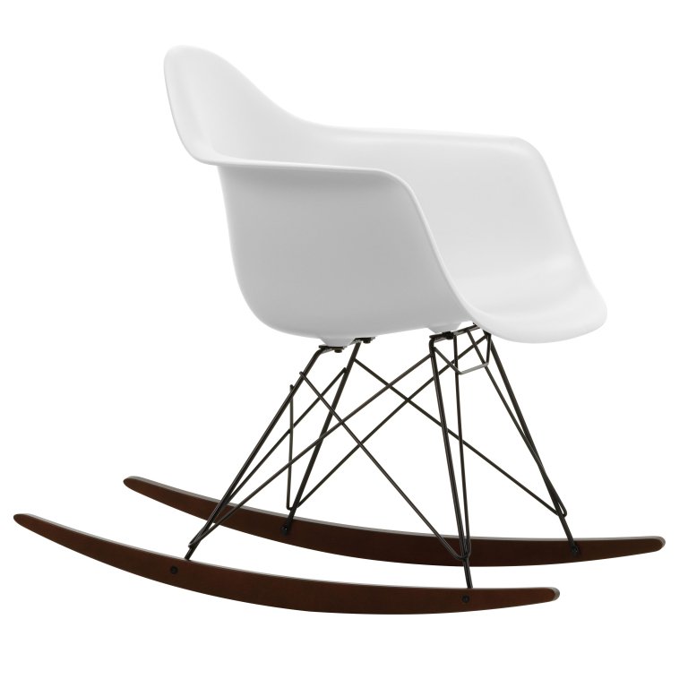 Vitra Eames RAR gyngestol mørk base i ahorn