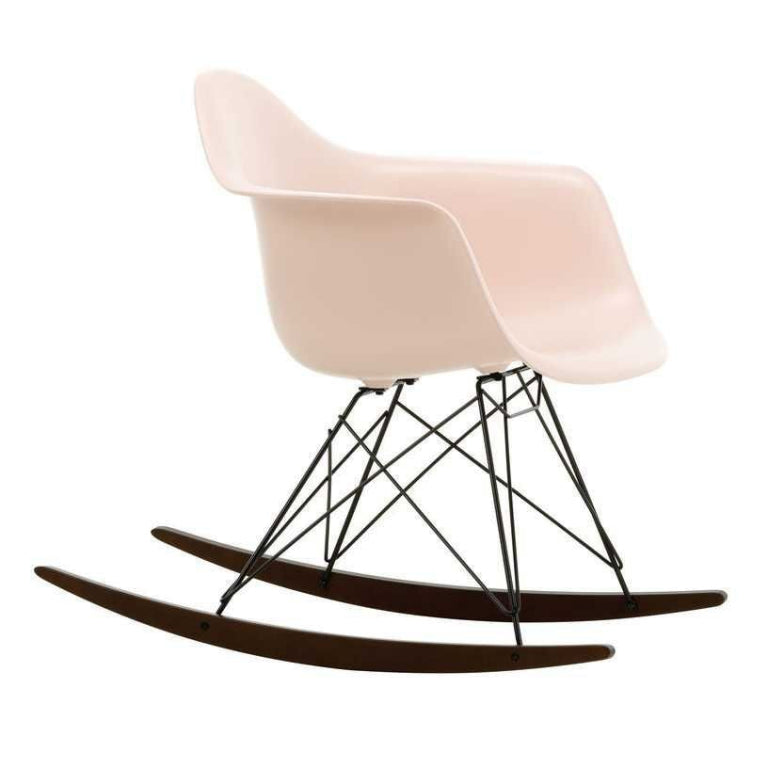 Vitra Eames RAR gyngestol mørk base i ahorn