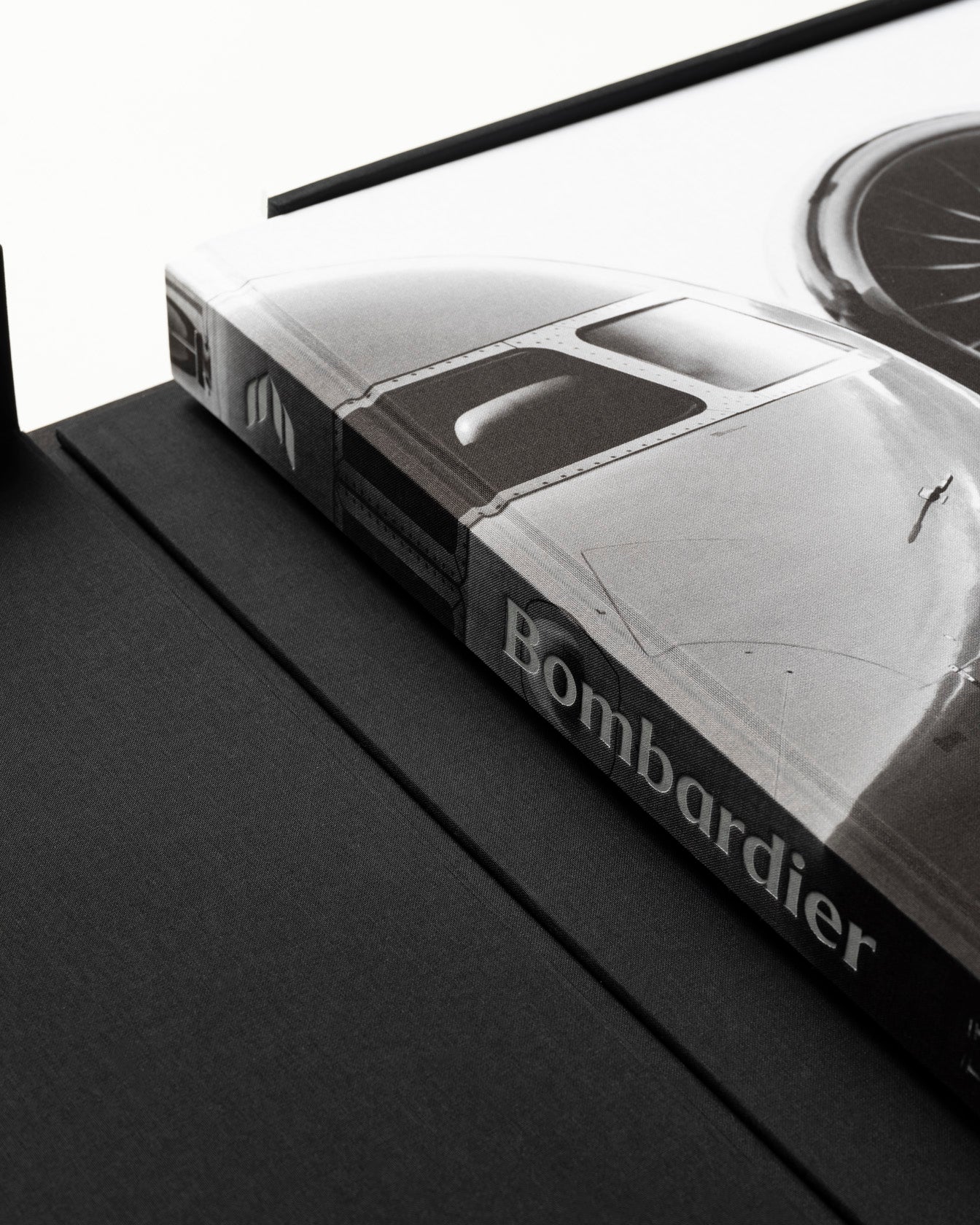 ASSOULINE Bombardier