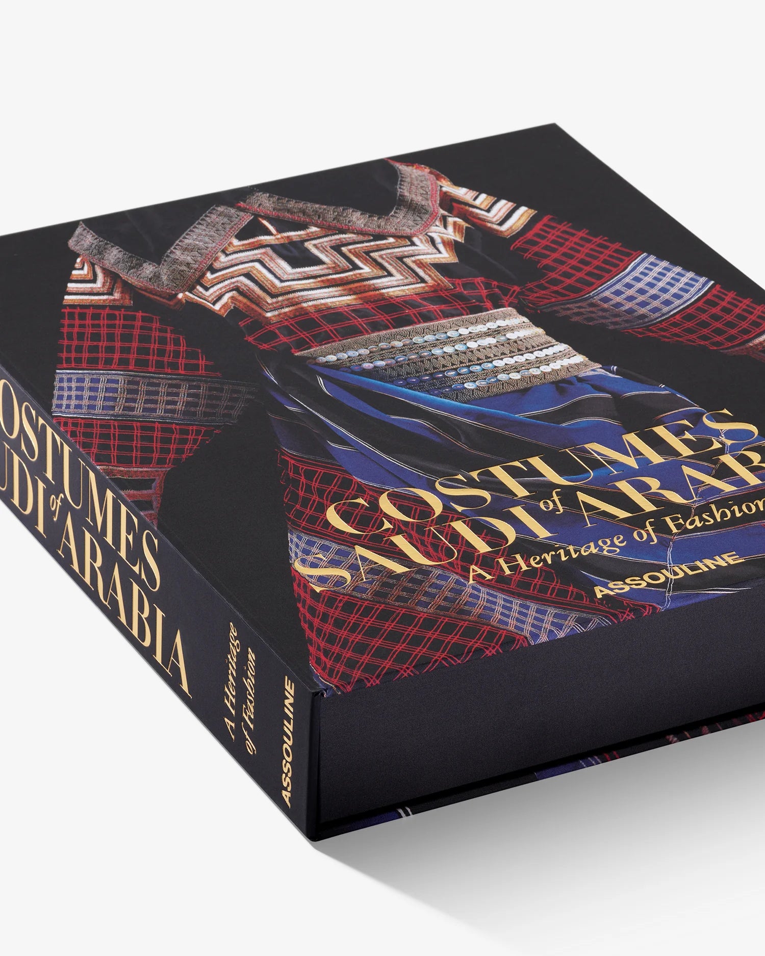 ASSOULINE Costumes of Saudi Arabia: A Heritage of Fashion