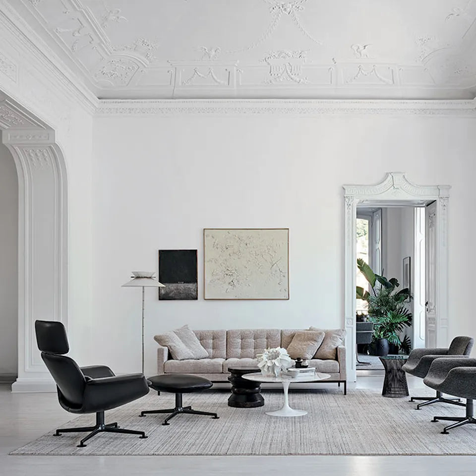 Knoll KN03 voetenbankje