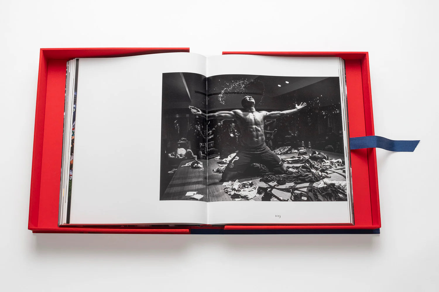 ASSOULINE Paris Saint-Germain