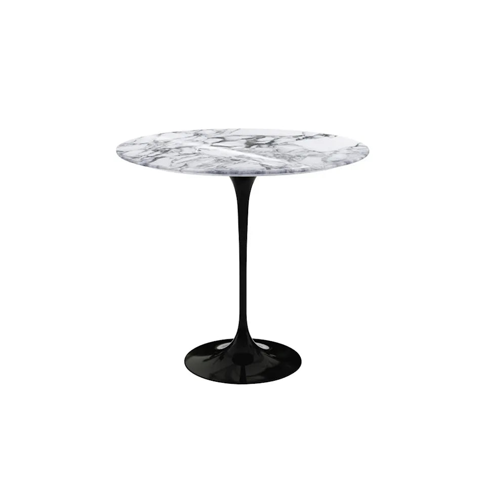 Knoll Saarinen Oval Bijzettafel Black