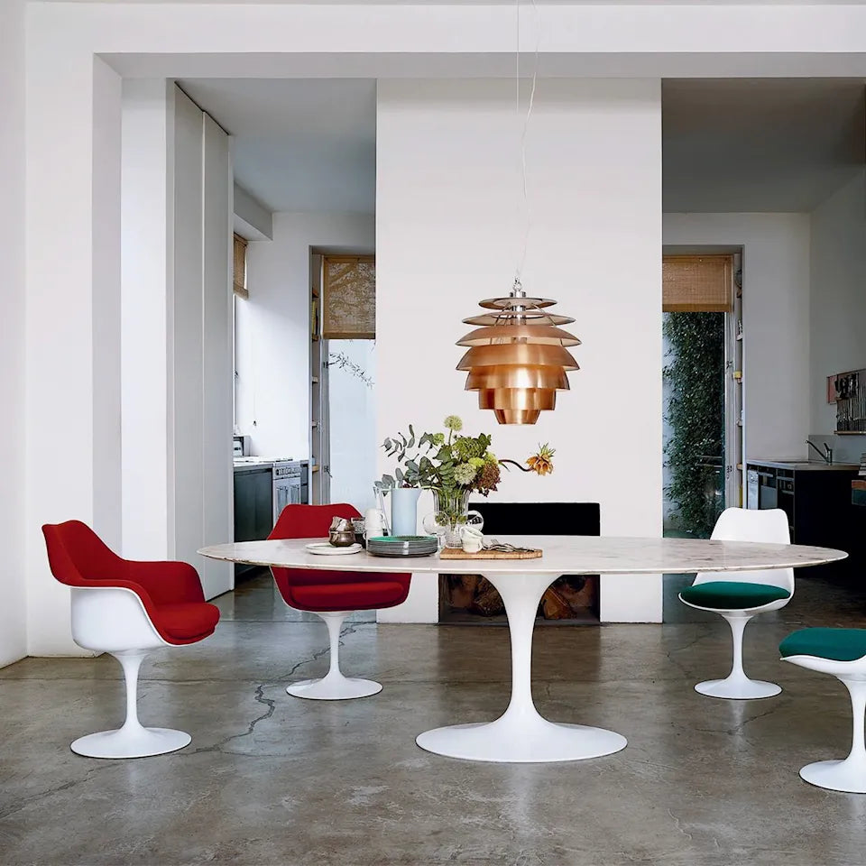Knoll Saarinen Oval eettafel 244 cm White