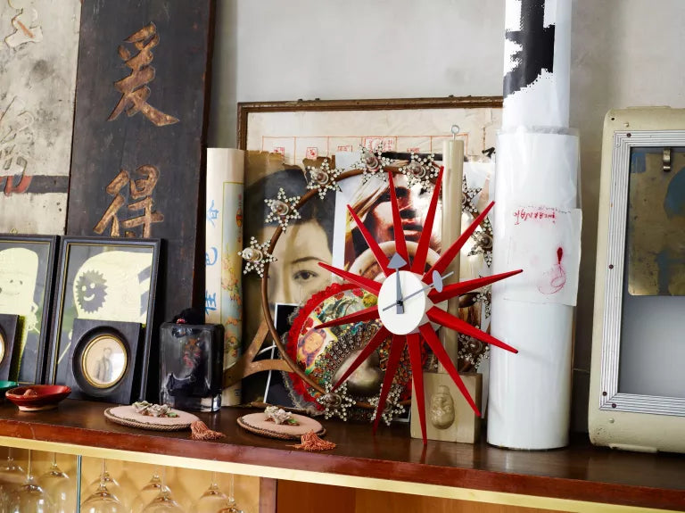 Vitra Sunburst Clock clock Ø47