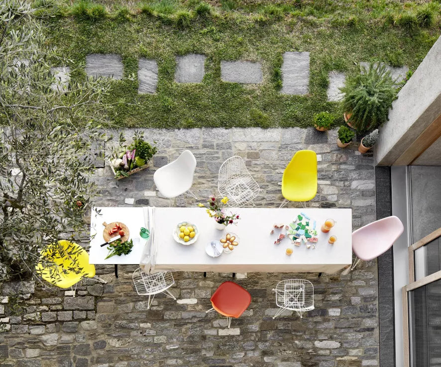 Vitra Eames DSR stoel wit gepoedercoat onderstel