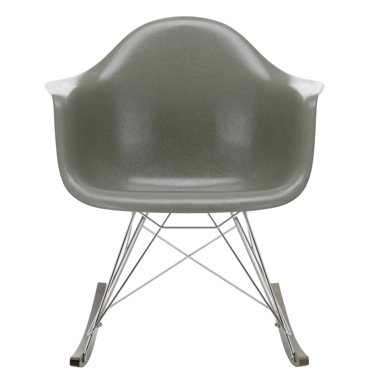 Vitra Eames RAR Fiberglass rocking chair maple dark