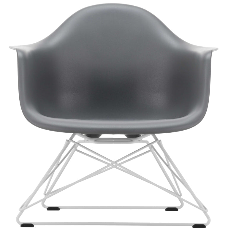 Vitra Eames LAR lounge chair white base