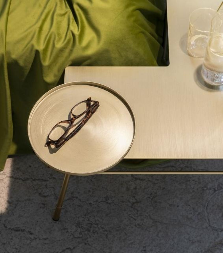 Mogg Dase sidebord med lampe
