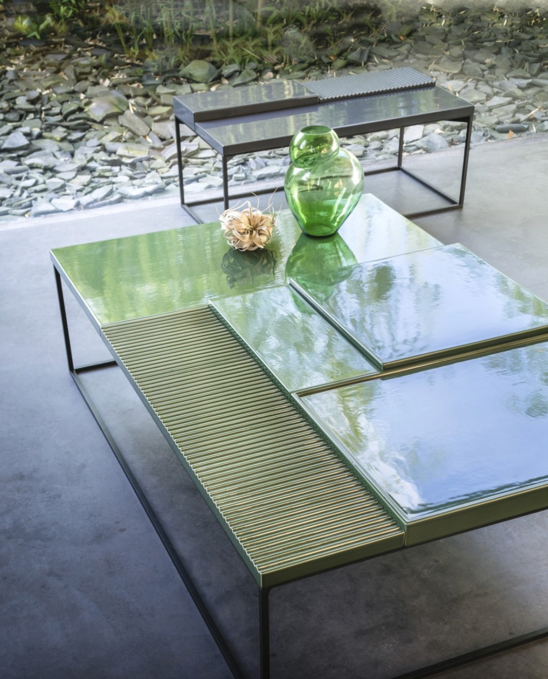 Linteloo Terrace coffee table