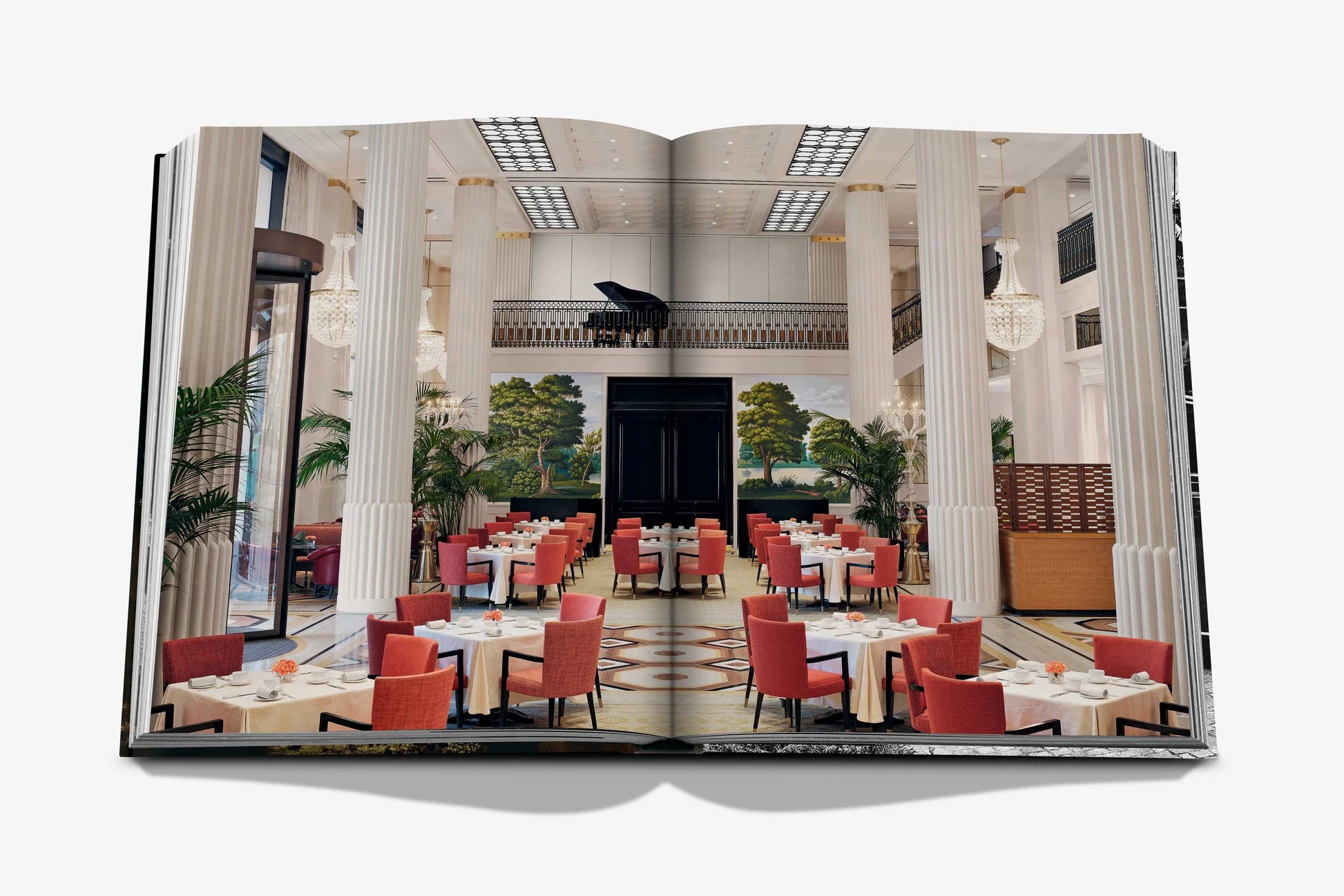 ASSOULINE The Peninsula London
