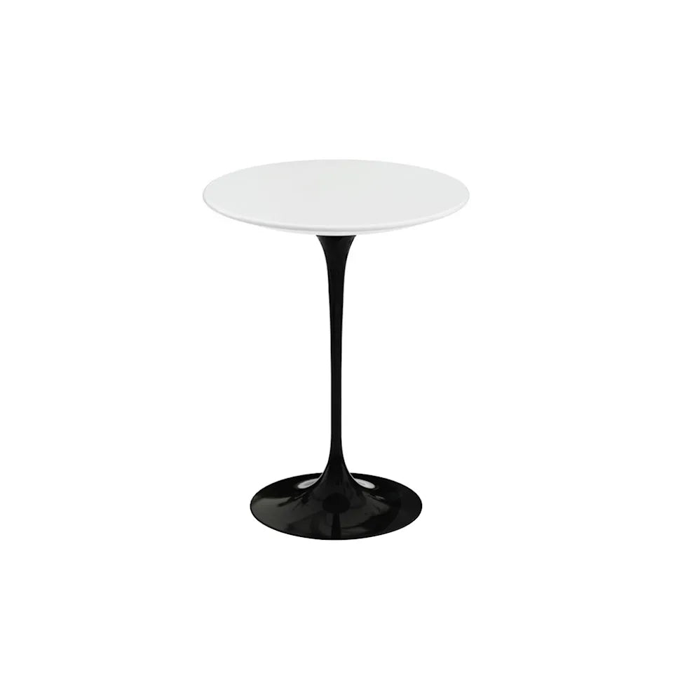 Knoll Saarinen Round bijzettafel Ø 41 cm Black