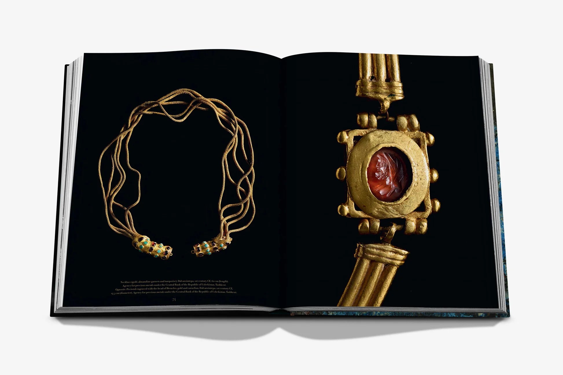 ASSOULINE Uzbekistan: Masterpieces of the Silk Road