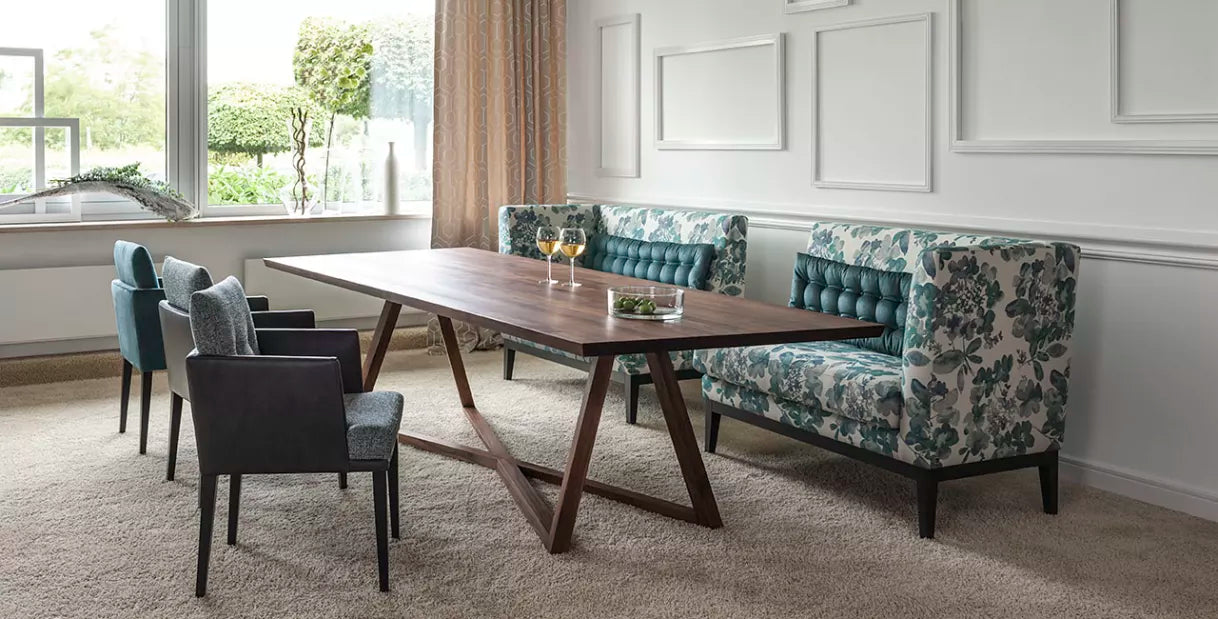 Bielefelder Werkstätten Polo dining table