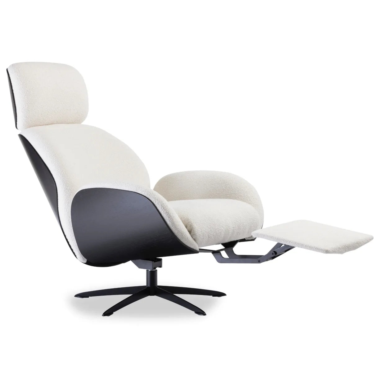 IPdesign Trinity armchair with footrest