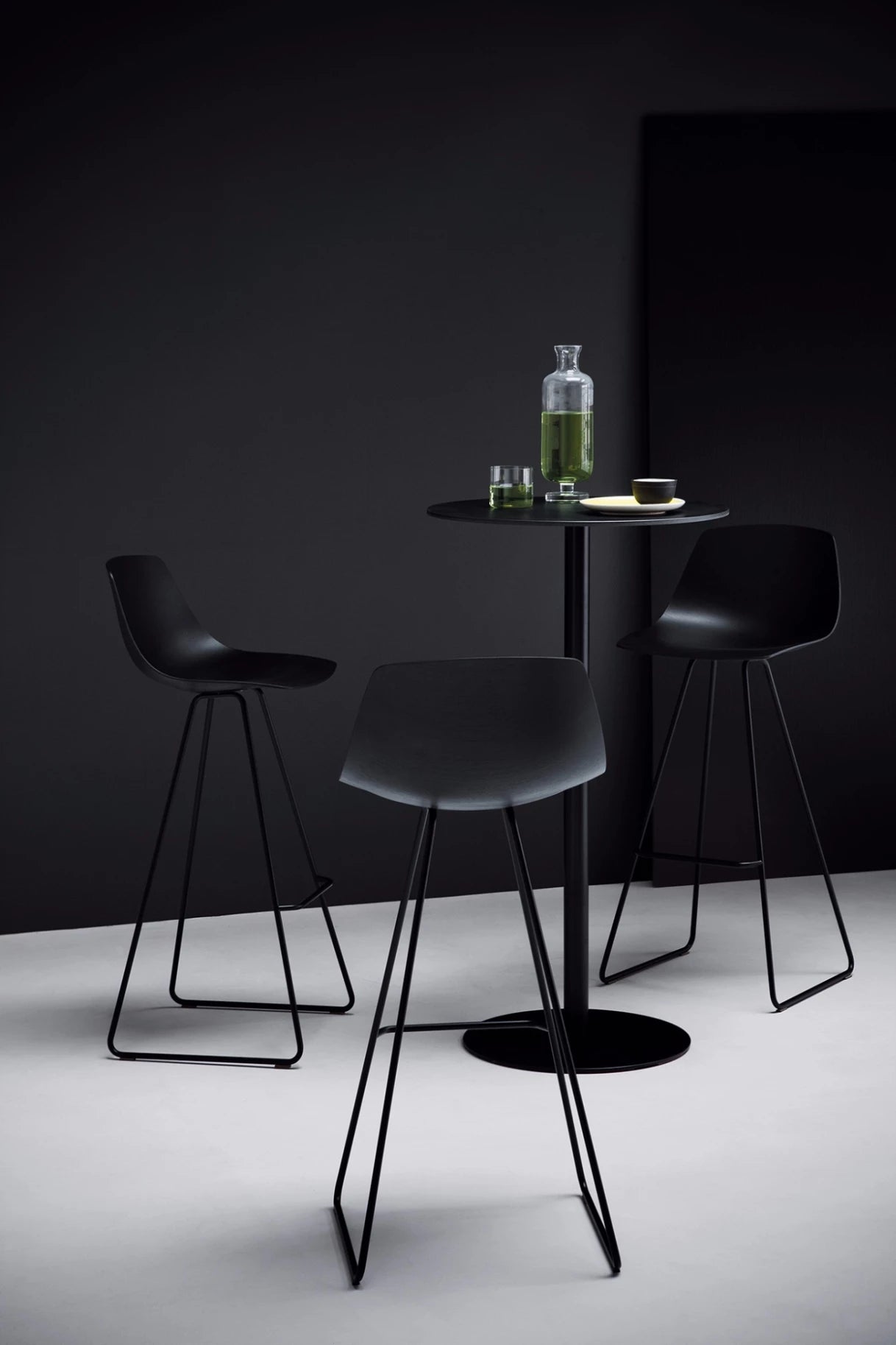 Lapalma Miunn sled stool  / 75cm