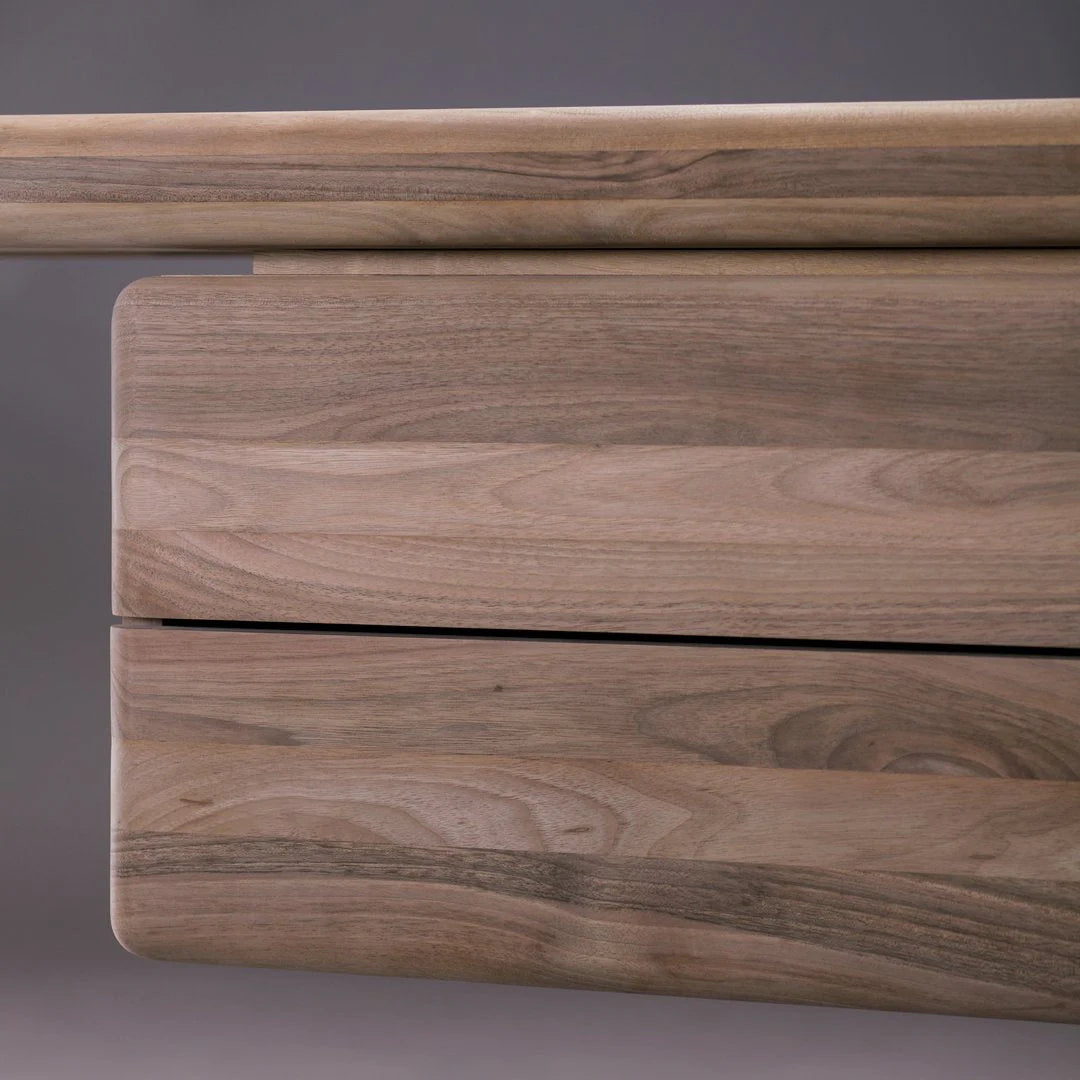 Artisan Latus desk