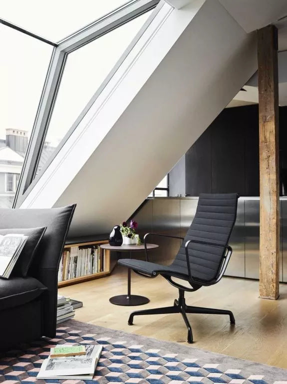Vitra Resting Bird decoration