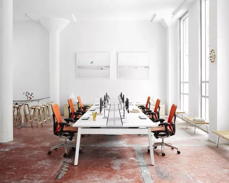 Vitra Kugleur ur Ø33