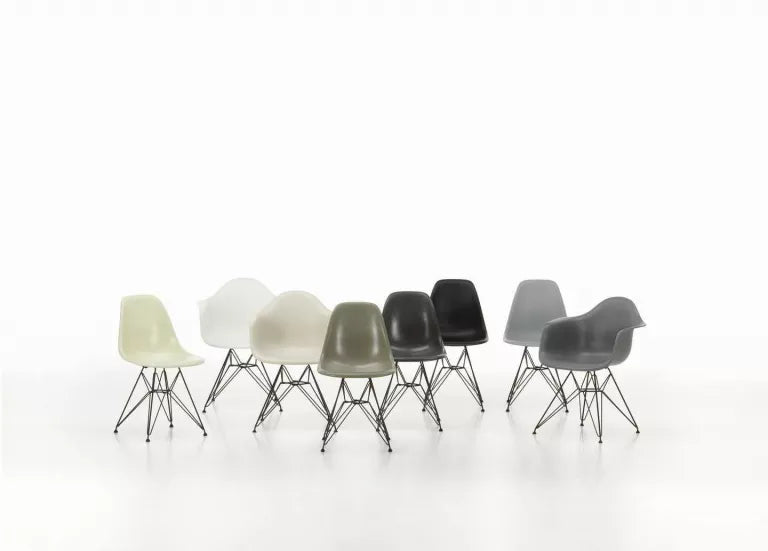 Vitra Eames DSX stol sort pulverlakeret base
