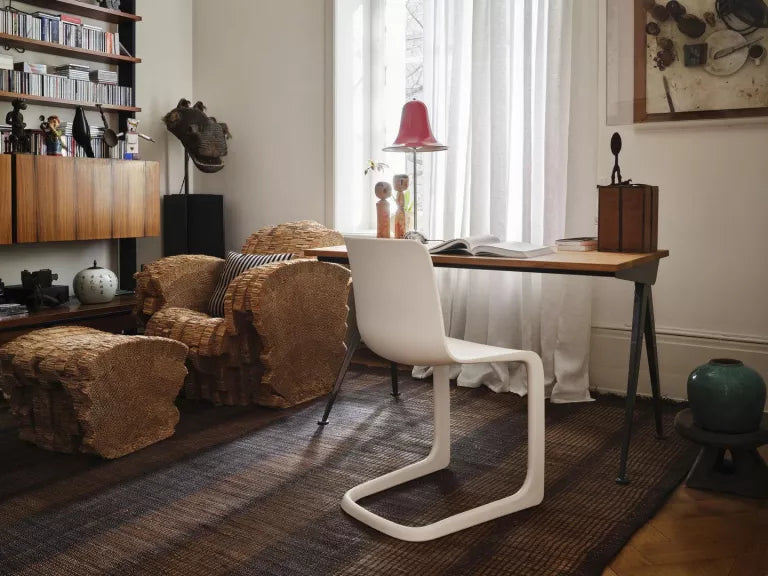 Vitra Evo-C dining chair