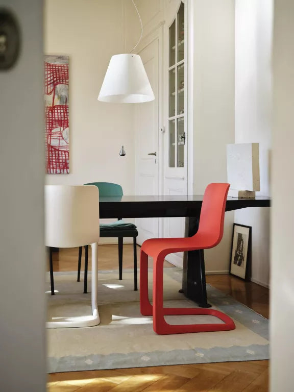 Vitra Evo-C dining chair