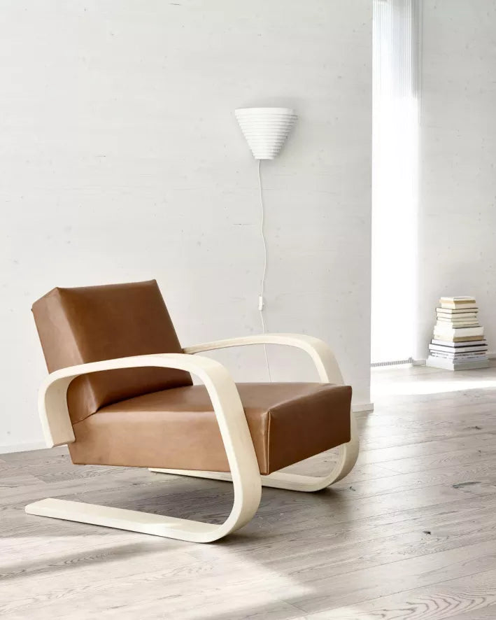 Artek Aalto A910 wall lamp